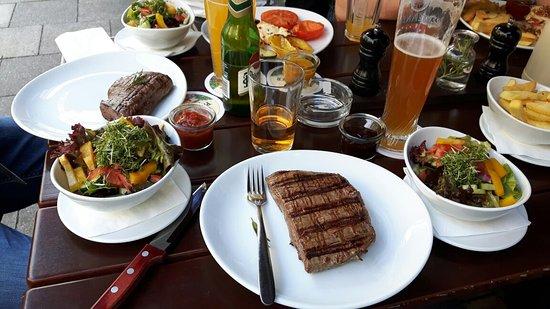 Grill & Grace Restaurant